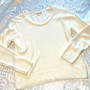 G.H. Bass & Co. Cream Crew Neck Sweater